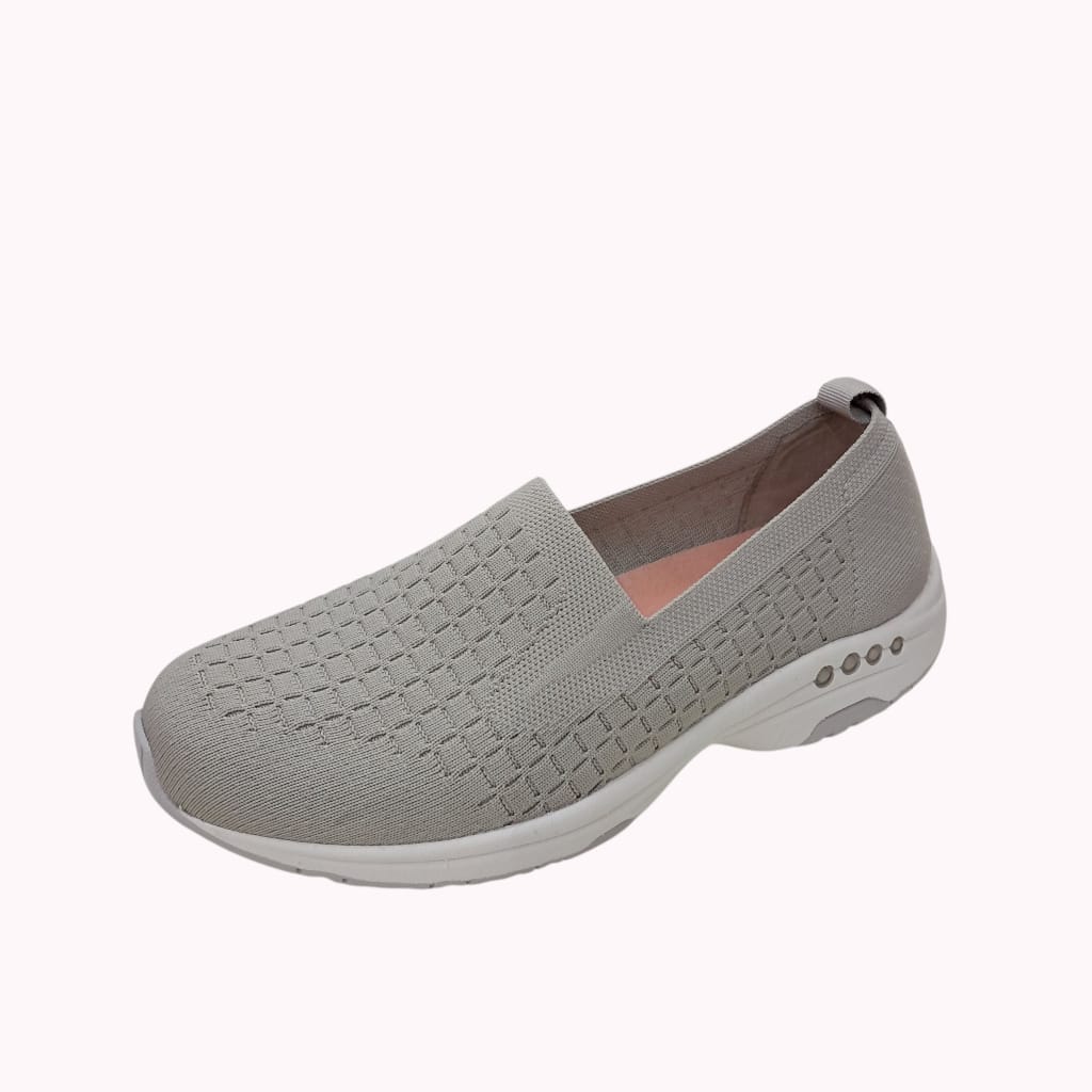 IMG-20250729-WA0085 דינה בז' EASY SPIRIT – תמונה 1